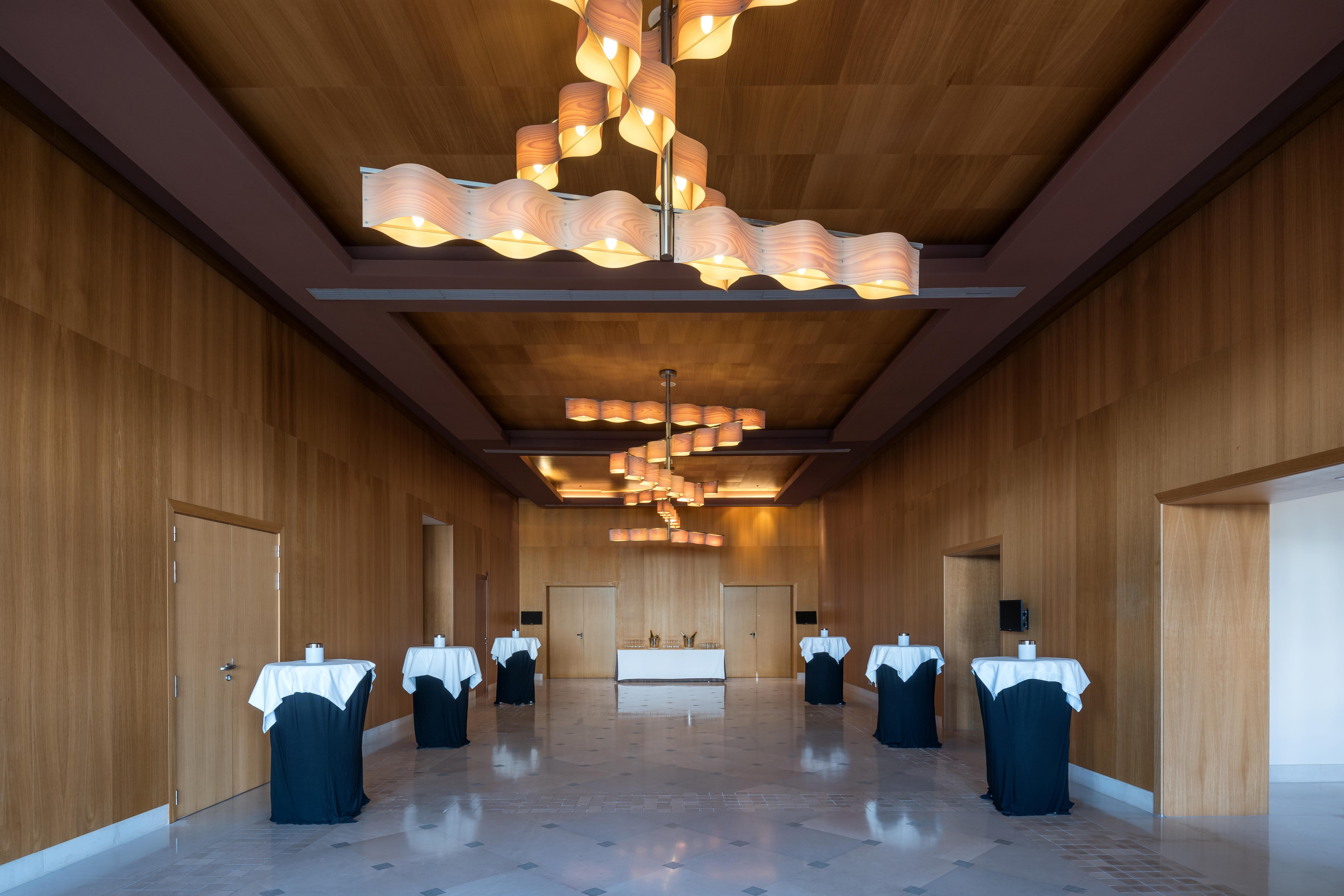 Doubletree By Hilton La Torre Golf Resort Roldan Екстер'єр фото The interior of the National Museum of the United States Army
