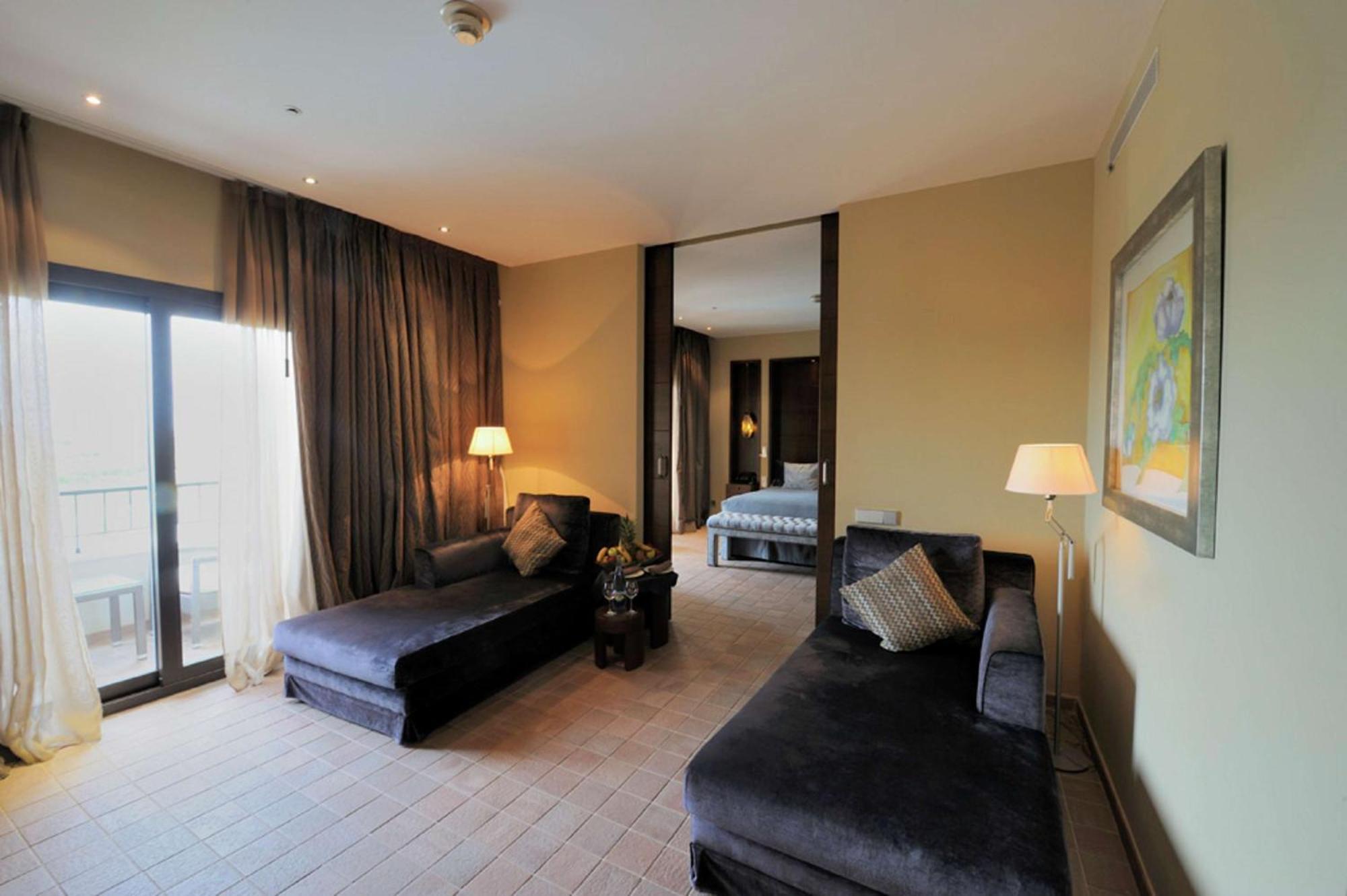 Doubletree By Hilton La Torre Golf Resort Roldan Екстер'єр фото