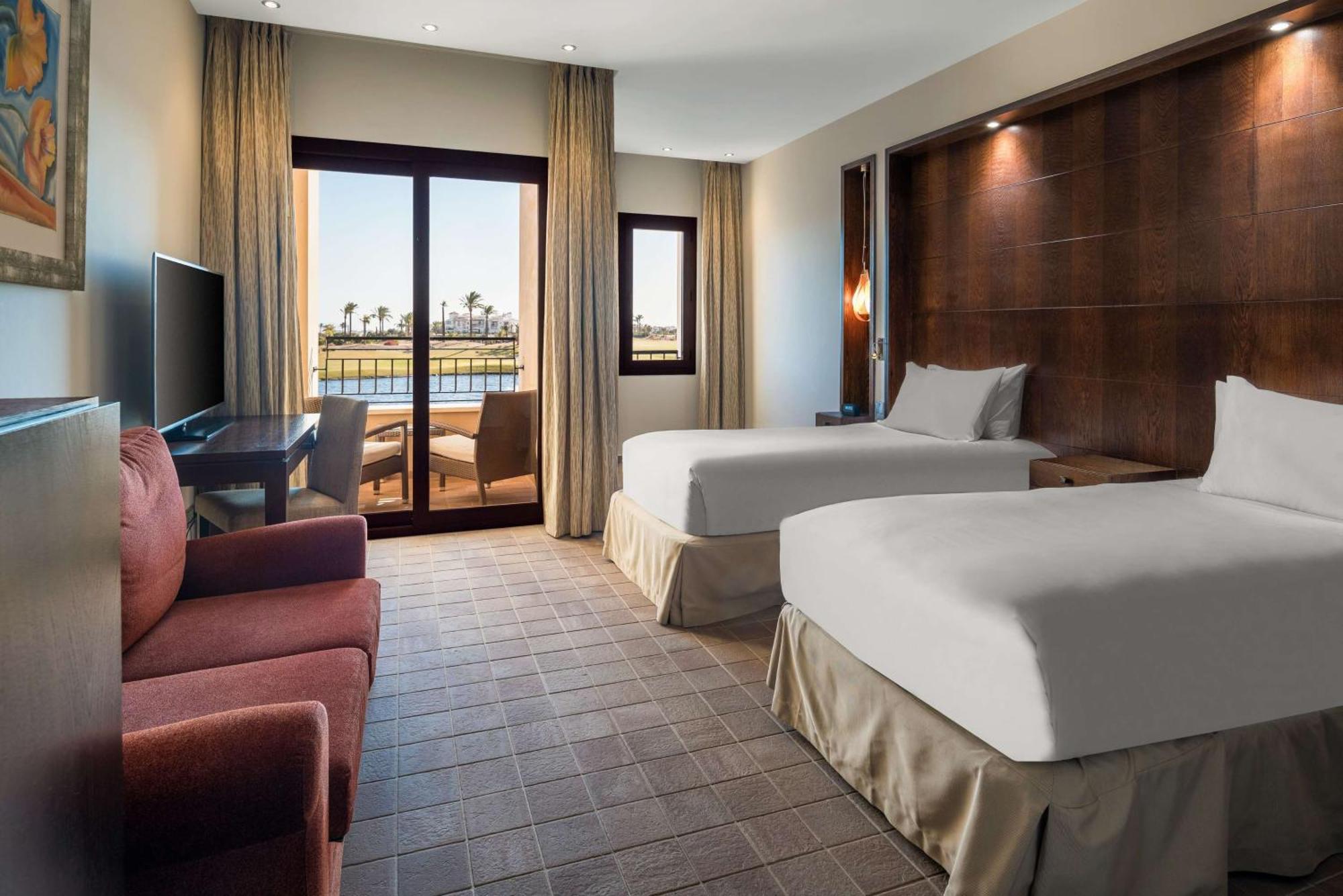 Doubletree By Hilton La Torre Golf Resort Roldan Екстер'єр фото
