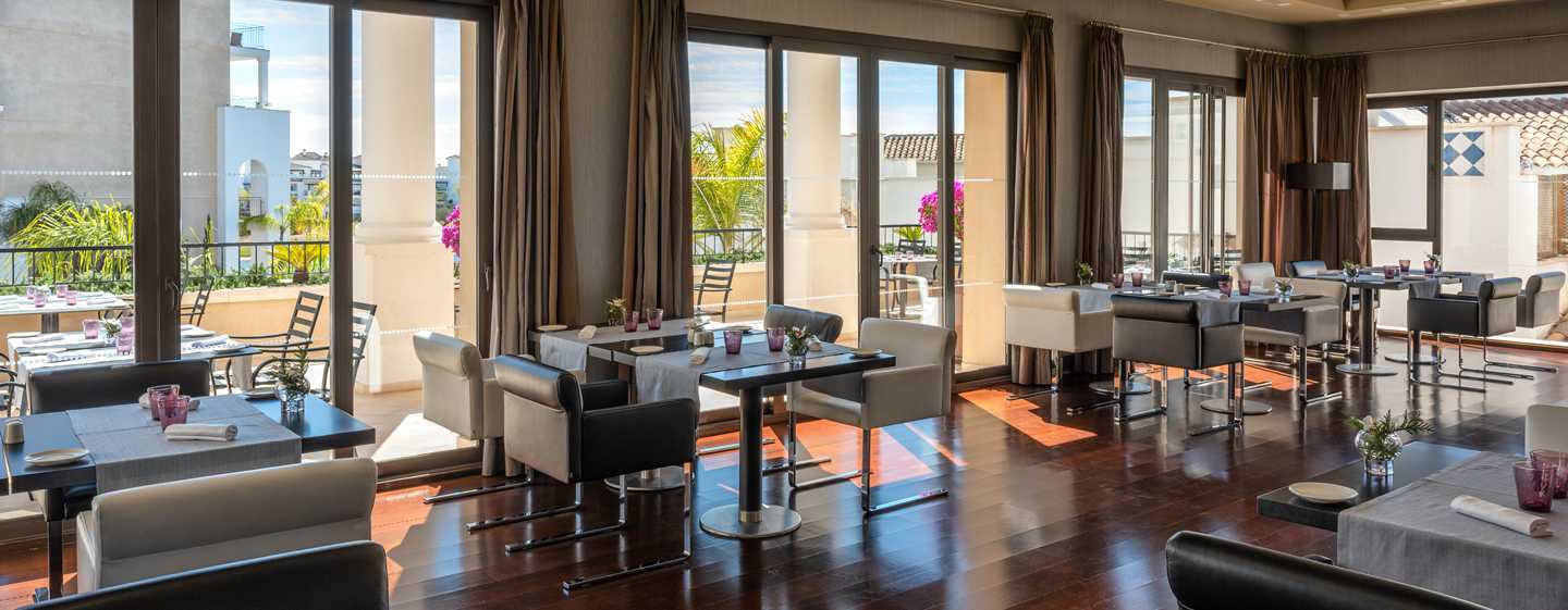 Doubletree By Hilton La Torre Golf Resort Roldan Екстер'єр фото Restaurant